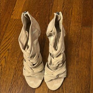 Elegant Beige Women's Shoes